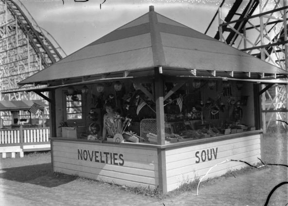 (Fairgrounds Stall)
